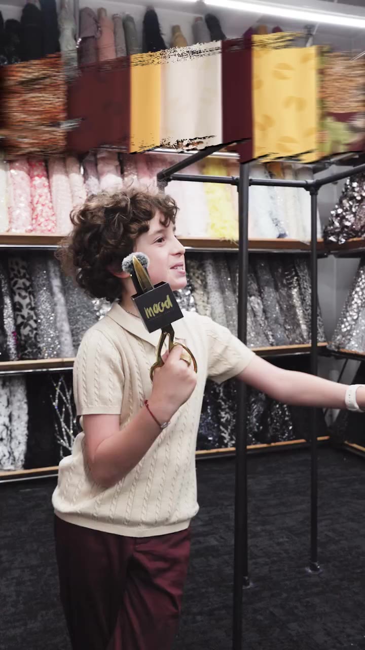 Max Alexander introduces his exciting new fabric collection at Mood Fabrics!…
