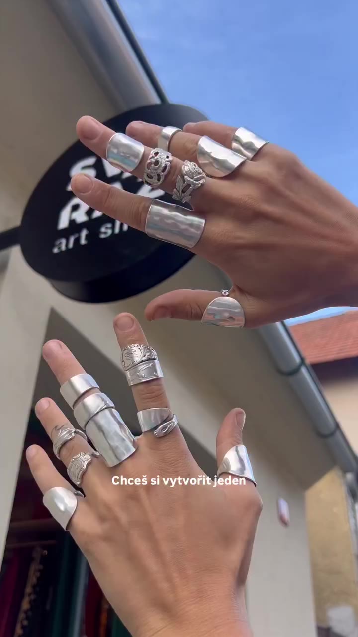 Workshop výroby prstenu ze starožitné lžičky na Karlštejně 🤺💍 sobota…