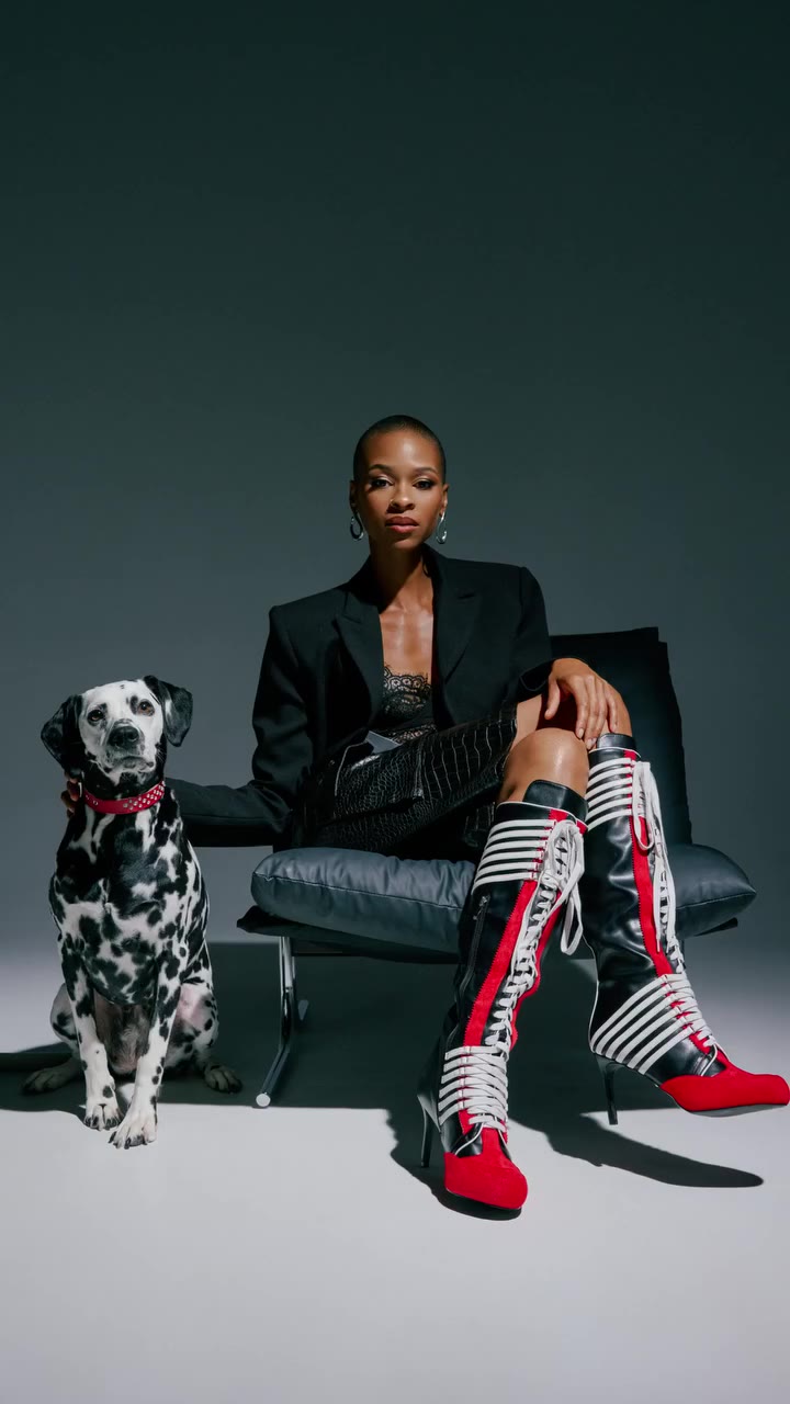 THE BOOT ISSUE has arrived.✨ Statement pairs, sleek silhouettes, and the…