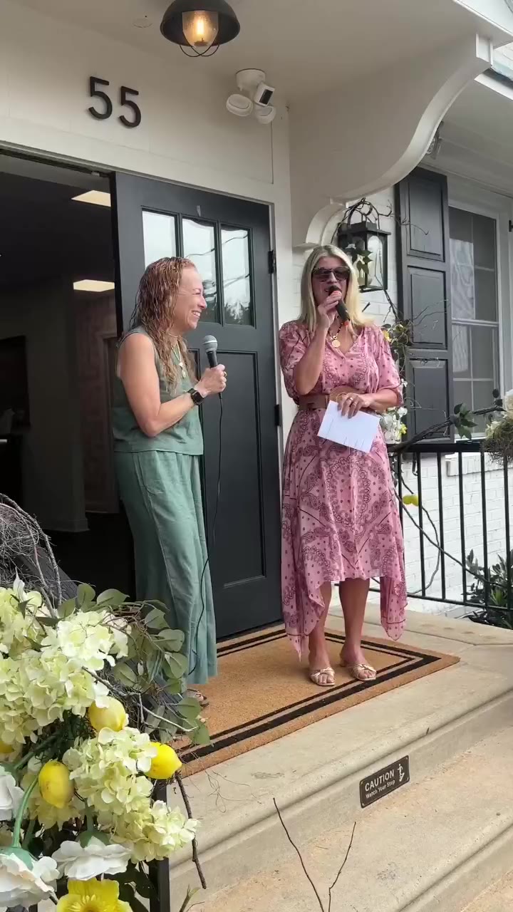 Still reminiscing on our morning with Jodi Picoult. We celebrated her 30th…