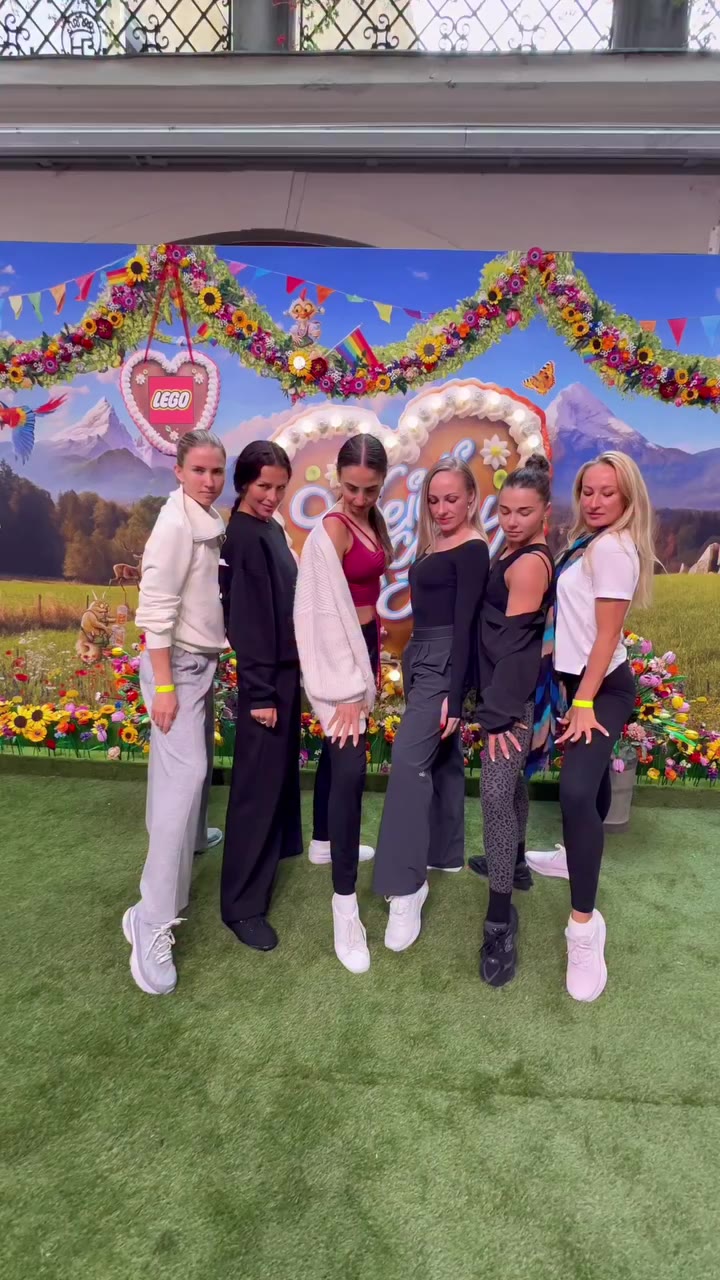 The girls look absolutely stunning in their Sportalm Dirndls! 🔥 @ekatleonova…