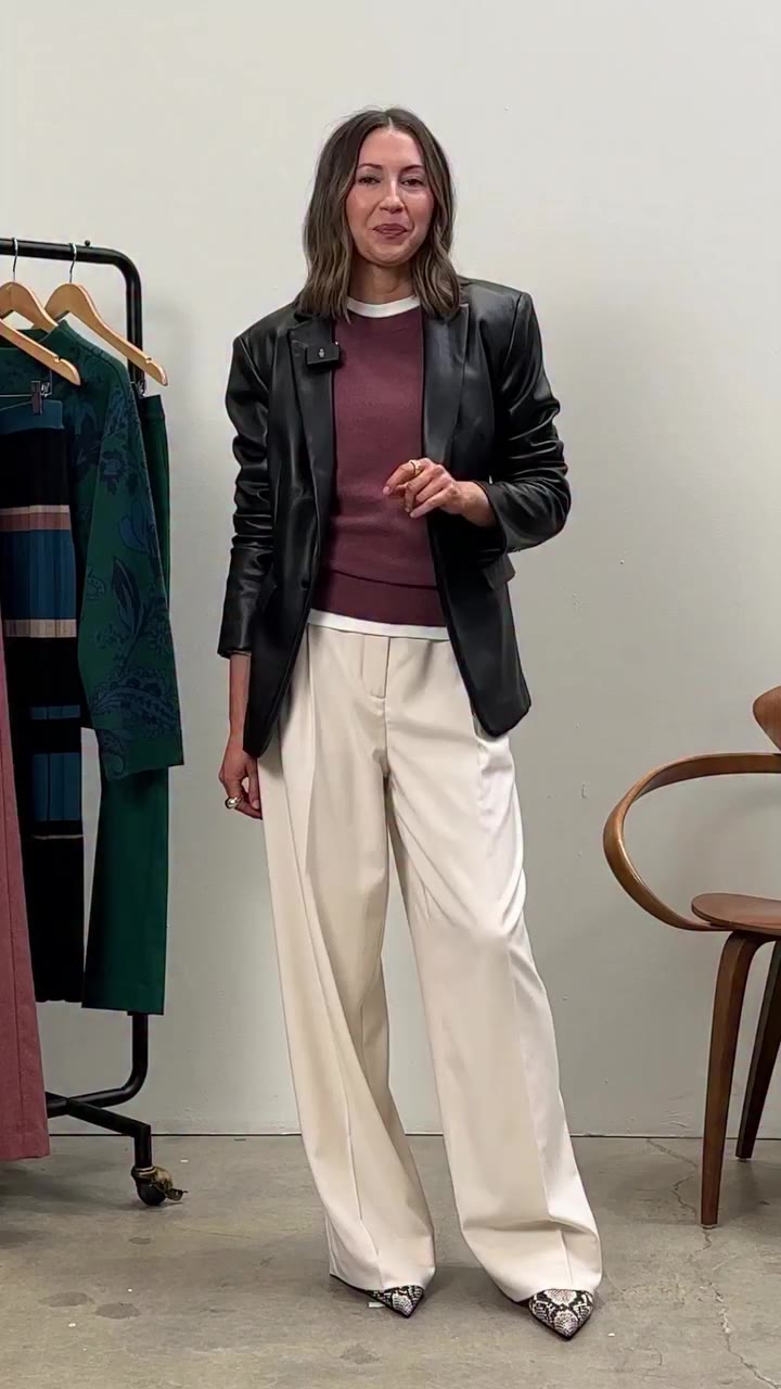 Are you layering with intention? NYC-based stylist @trendingwithtinsley shares…