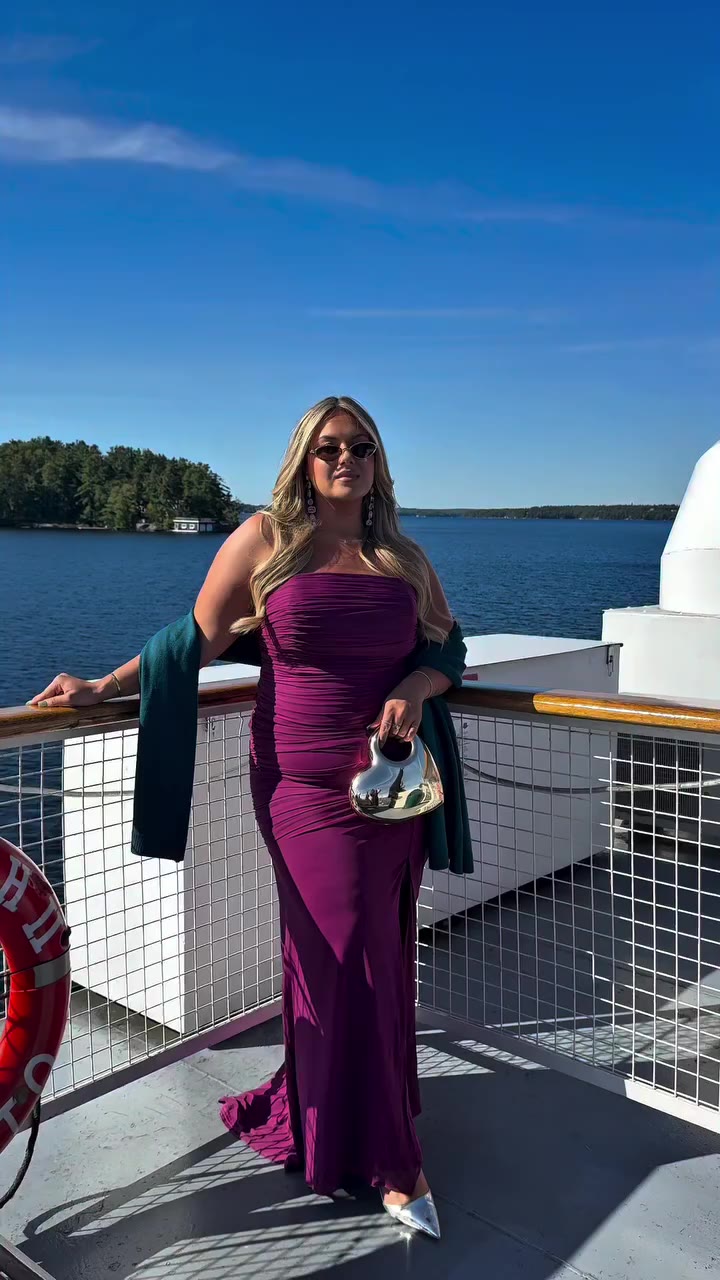Comment SHOP and I’ll send my favorite wedding shapewear and shawl!! Dress is…