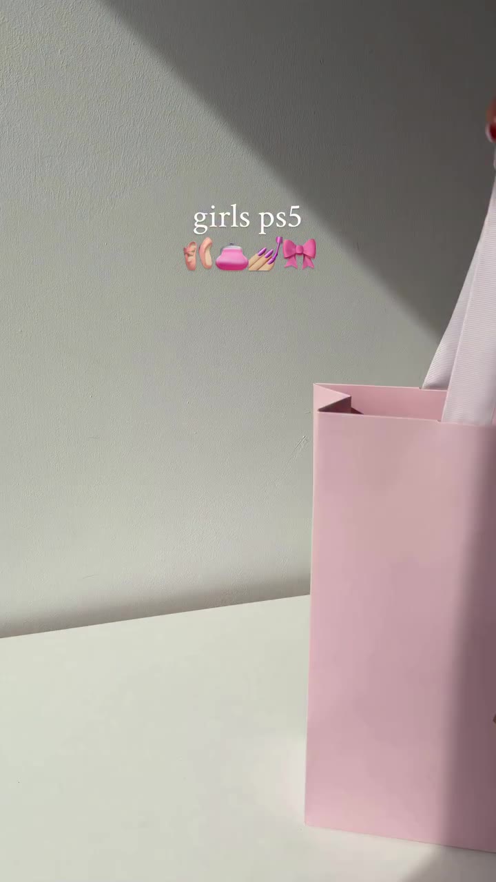 girls ps5 🩰👛🎀🪽 ta przesyłka @yslbeauty to cudo!😮‍💨 #yslbeauty…