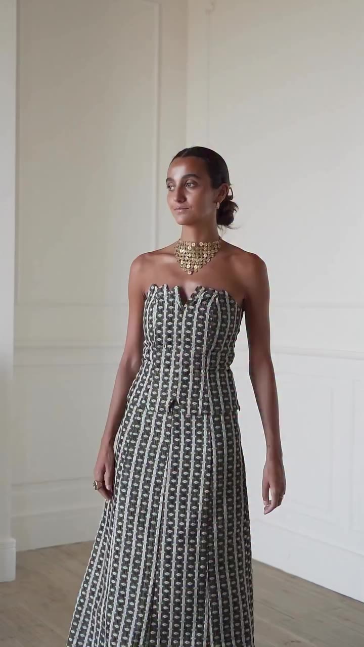 Meet Clotilde. 🤍 An elegant look made for every kind of occasion. Wear it as…