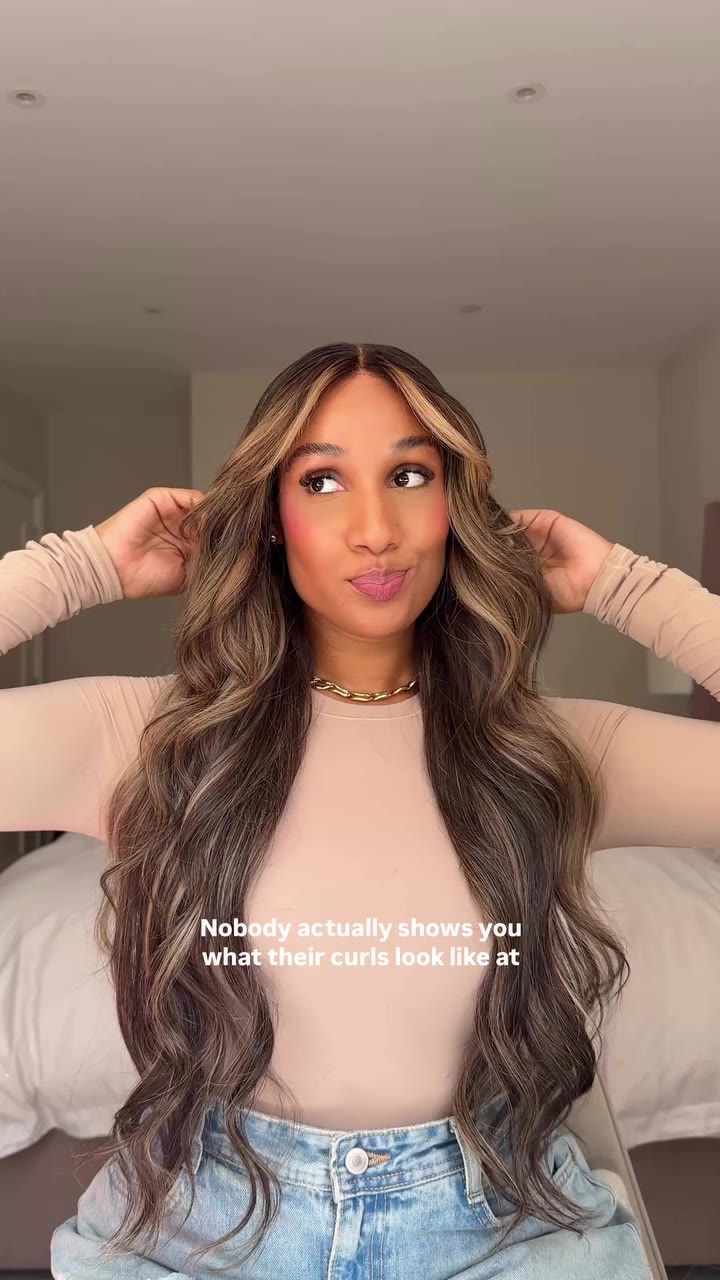 AD Nobody actually shows you what their curls look like at the end of the day…