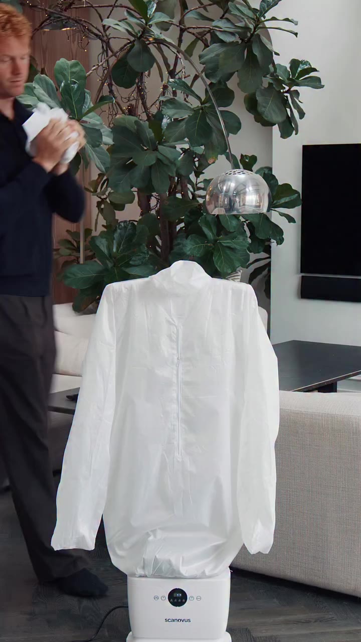 Ironing, but make it effortless. 👕 Put it on. Turn it on. 8–12 minutes later…