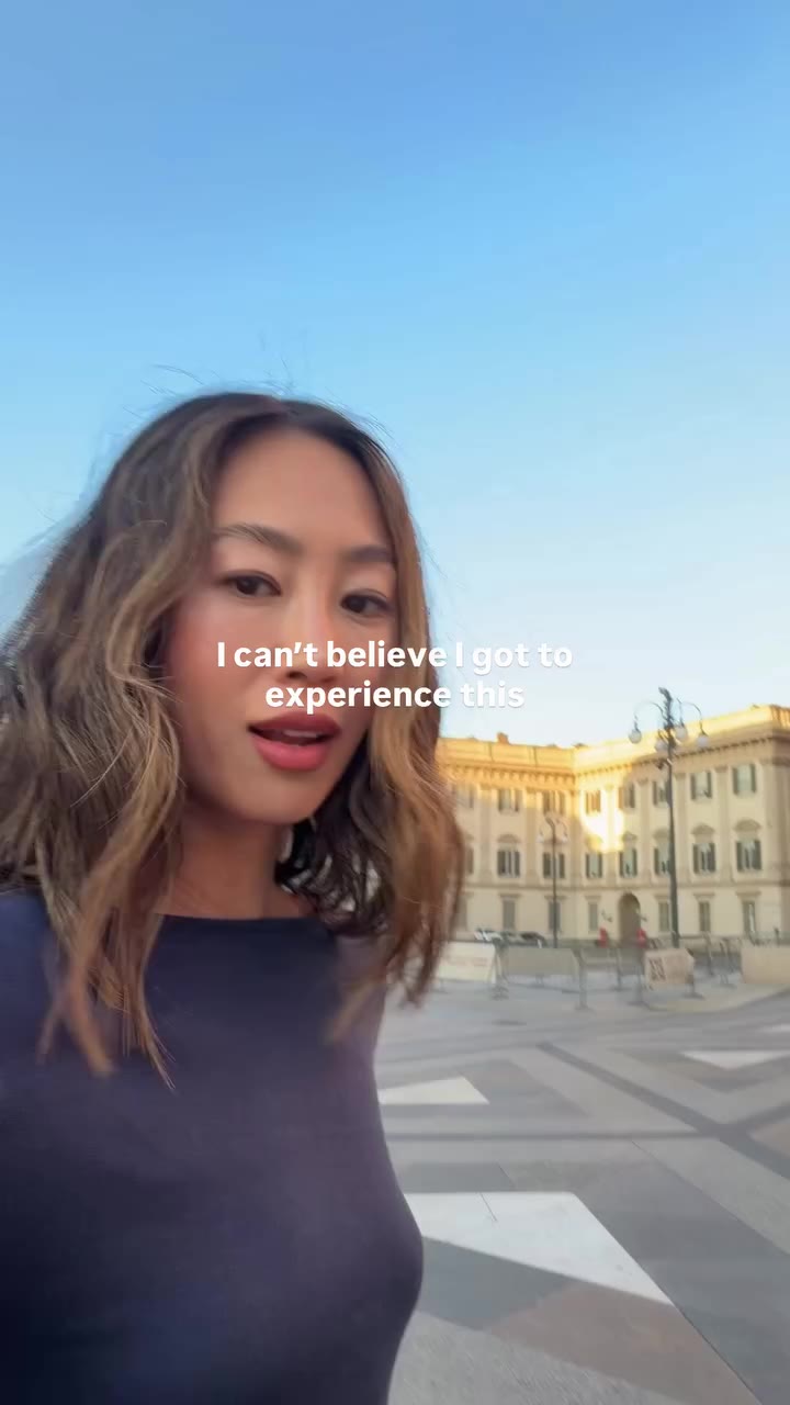 Got in my @uber to attend Vogue World Milan 2026 at the Galleria Vittorio…