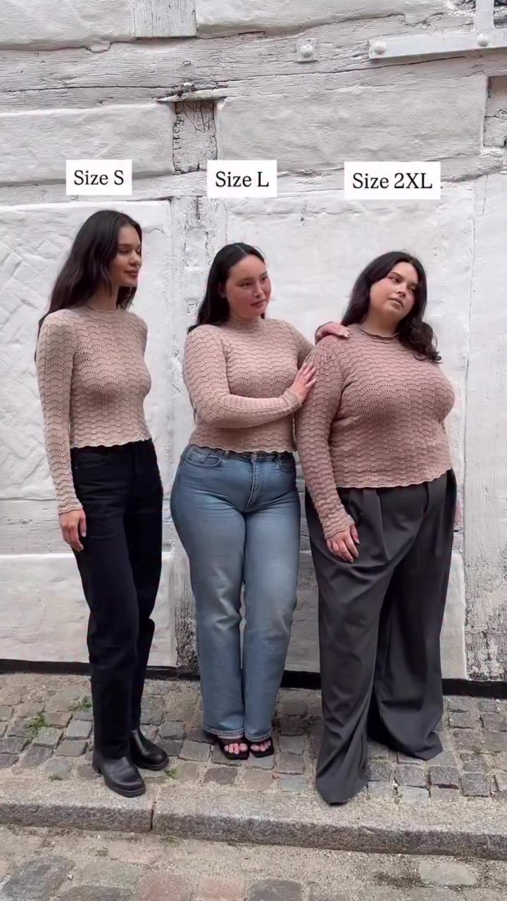 Barbroe Blouse on 3 different body types ❤️ The two blouses to left are…