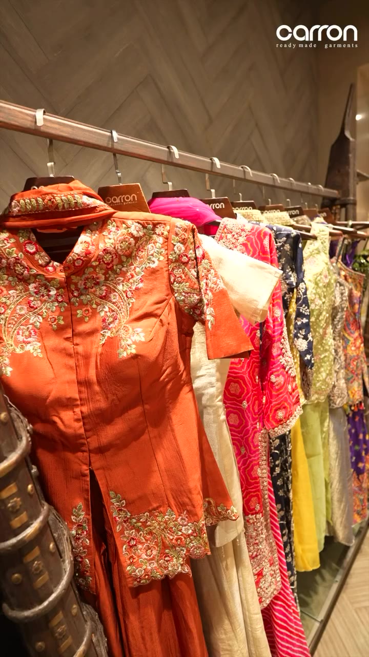 Navratri is here, grab your outfits right now!!🫶🏻✨💌 Chaniya choli, kurtas…