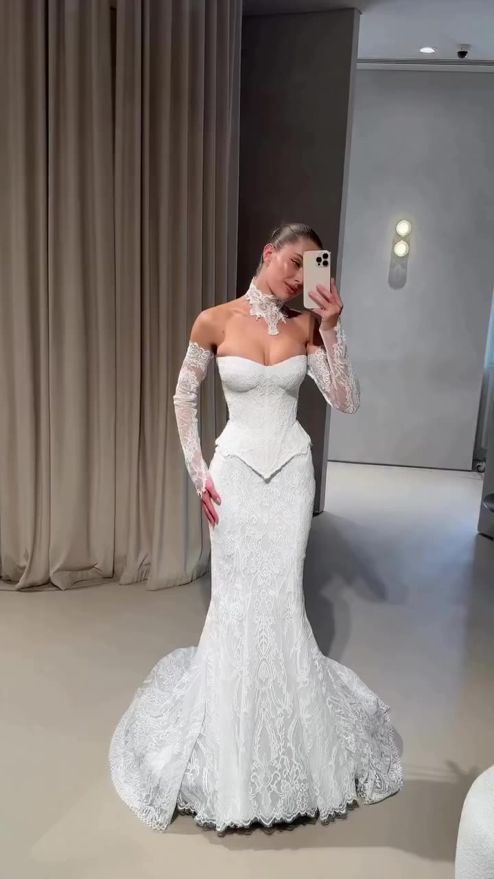 Colore by Milla Nova the lace two piece of dreams 🤍 Book your appointment via…