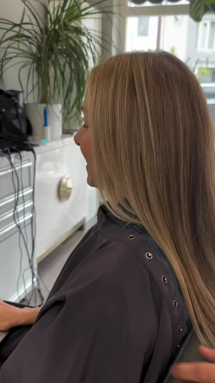 Fresh Cut & Color! Color: @erin_mckay Cut: @anhcotran