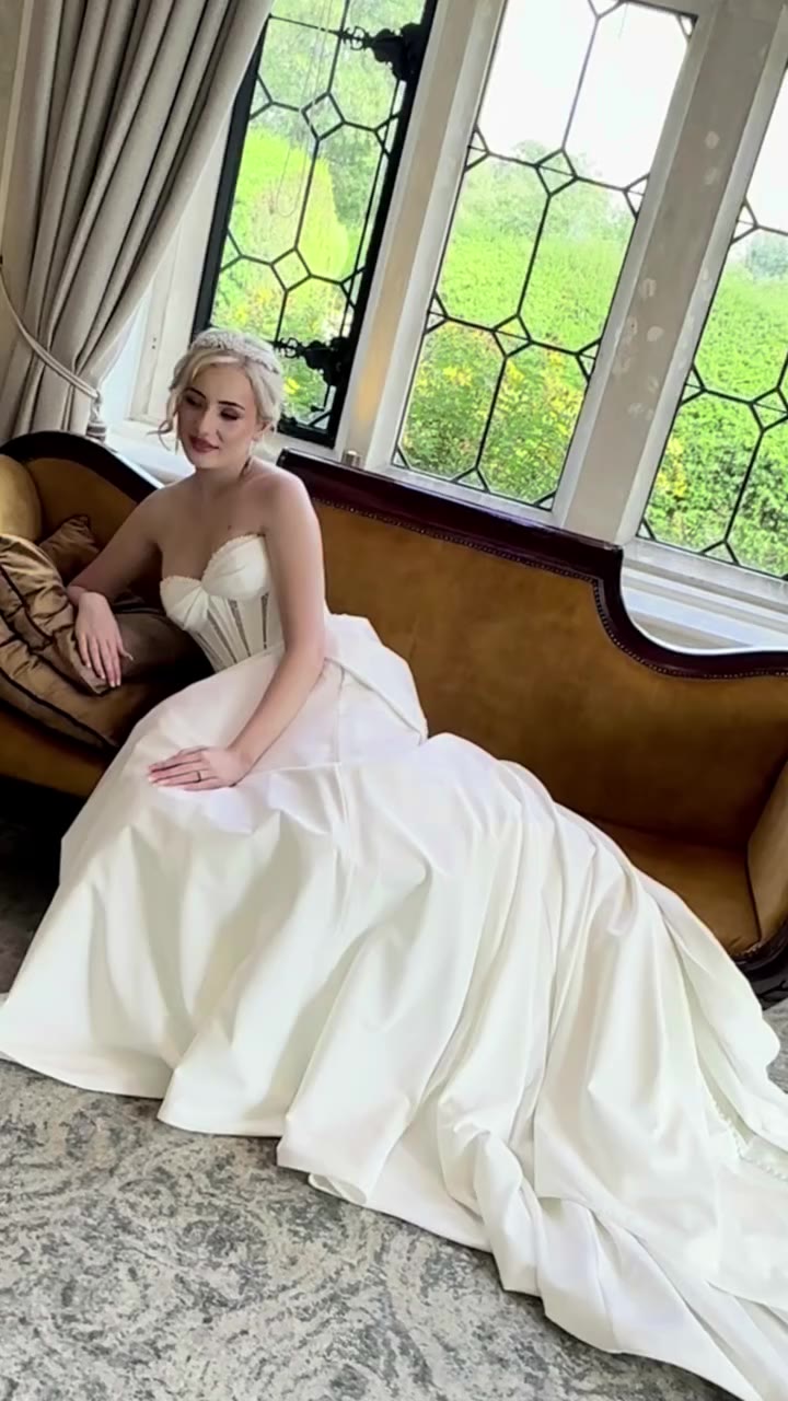 With over three decades of experience in bridal design, I have specialised in…