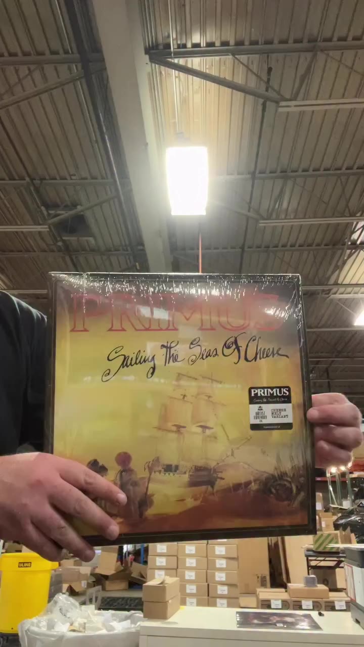 Primus vinyl sucks.⁠ ⁠ We’ve got ‘Sailing the Seas of Cheese’ and ‘Pork Soda’…
