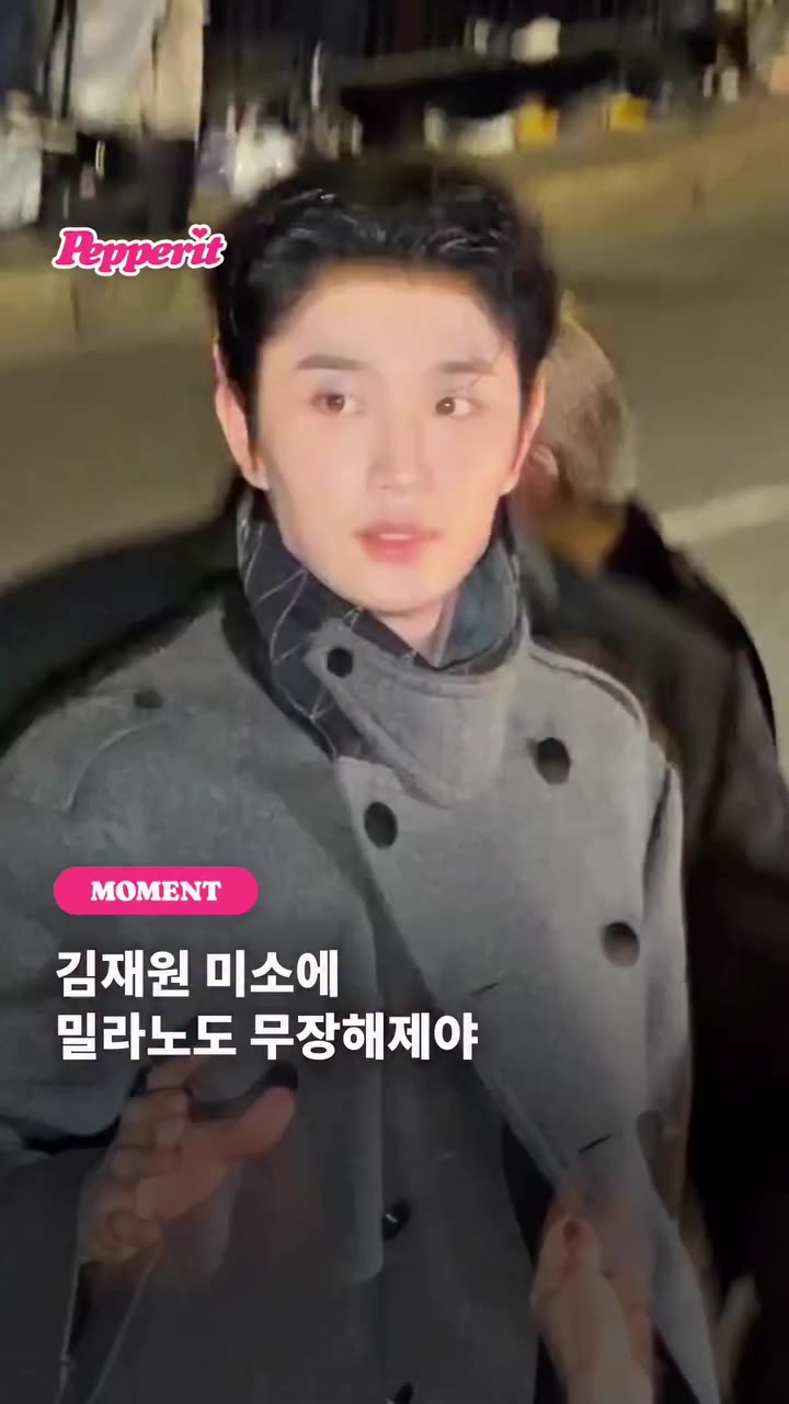 김재원 미소에 밀라노도 무장해제 😊 밀라노에서 이 미소를 만나다니! 오니츠카 타이거(@onitsukatigerofficial)의 2027…