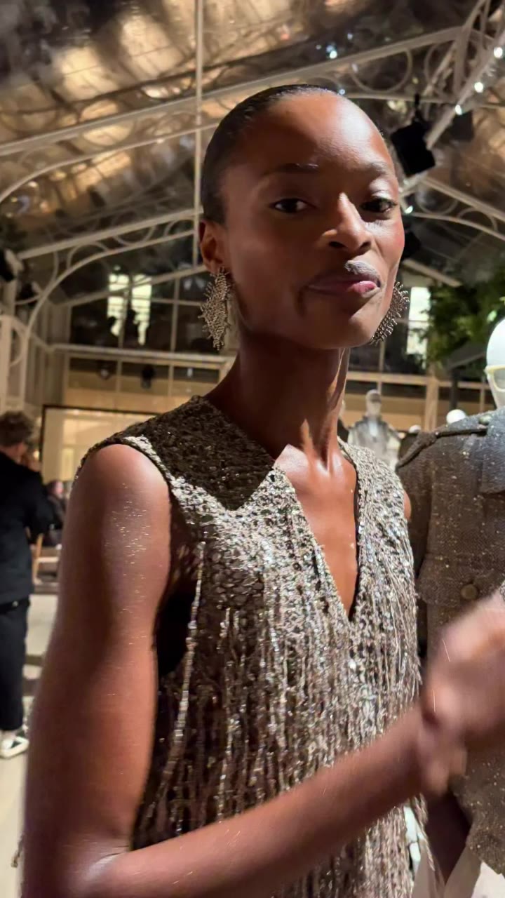 Je sais pas, tout scintillait. Mannequin chez @brunellocucinelli_brand (la…