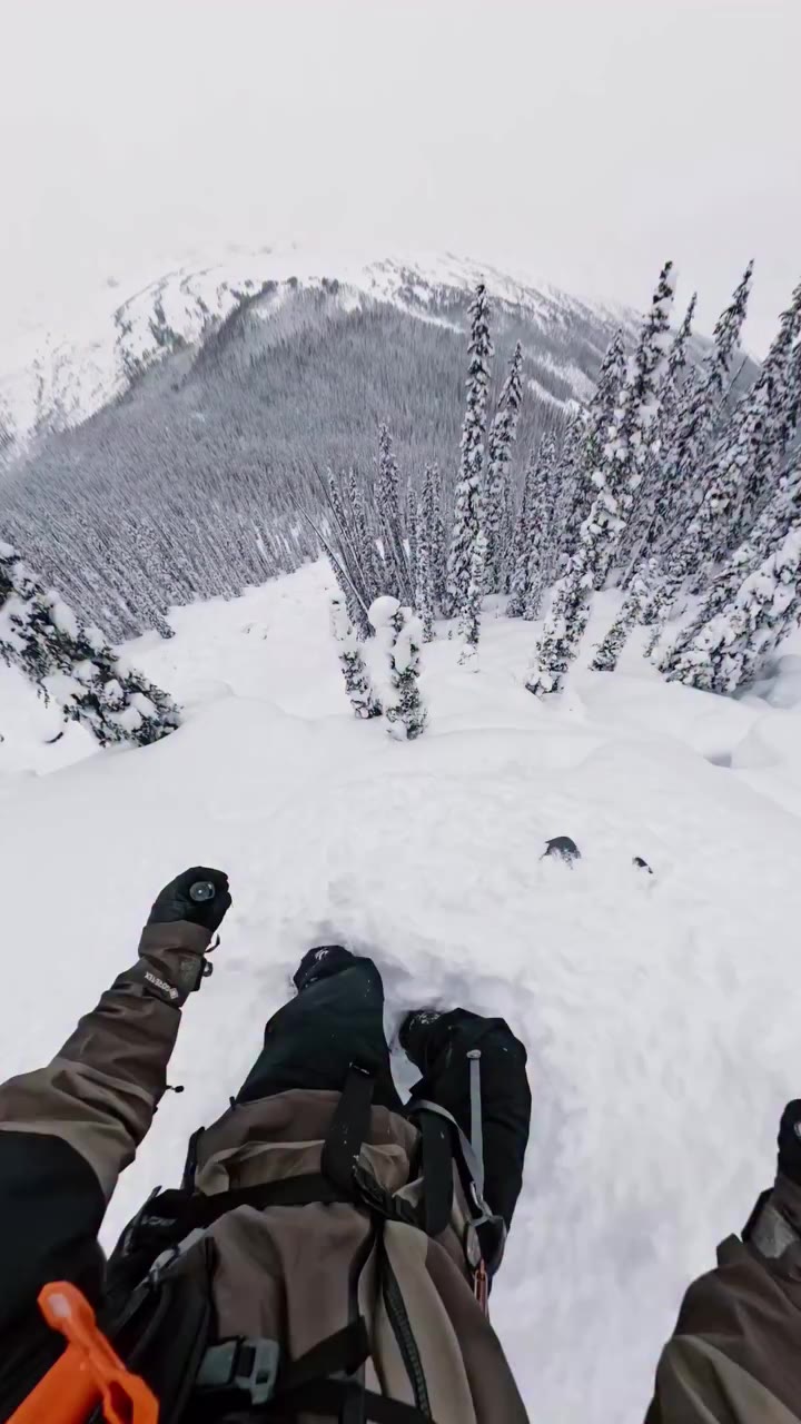 POV: @alxarmstrng trying to be patient until the first storm cycle.