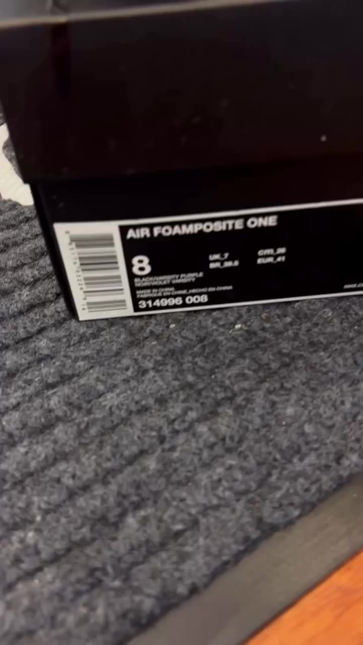 TODAYS AS IS STEAL!!! Super clean pair Nike Air Foamposite Eggplant size 8…