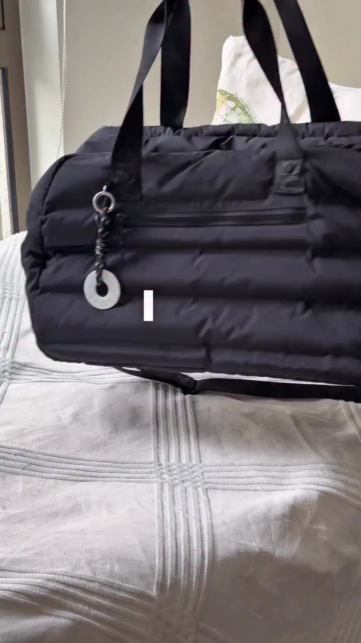 Atentas las deportistas 👀 Llegaron los nuevos Sports Bags de Bubba ✨ Amplios…