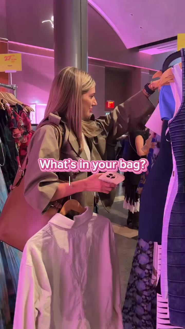 What’s in your (shopping) bag? 27th on Sale haul edition. We caught shoppers…