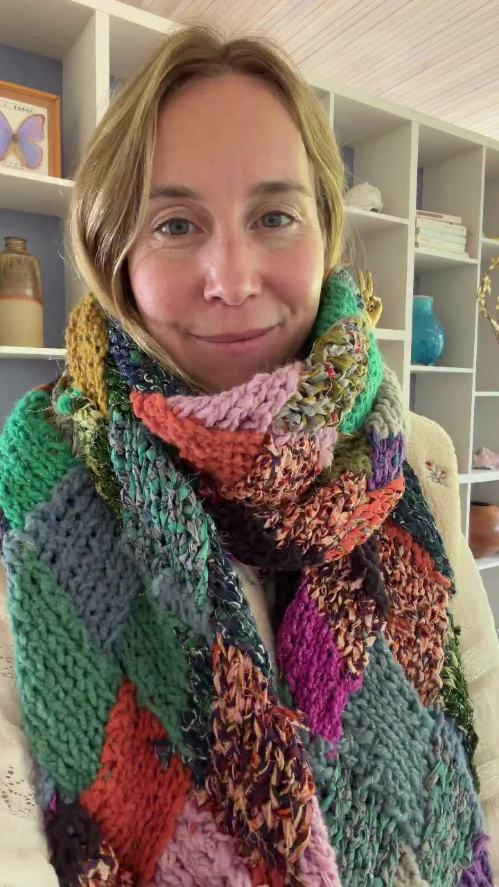 I’m so excited about this one for fall!!! Pattern by @originthreadcraft - stay…