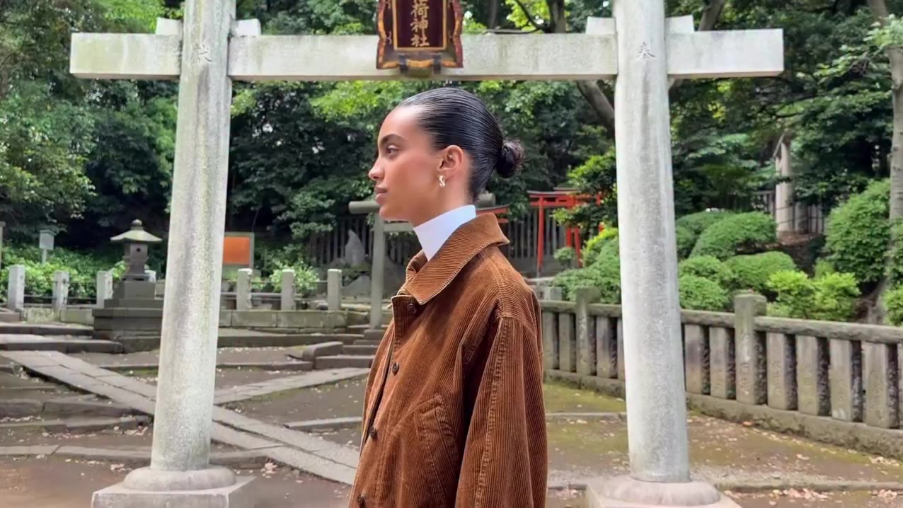 On repeat this fall: cropped jackets with utility-inspired details…