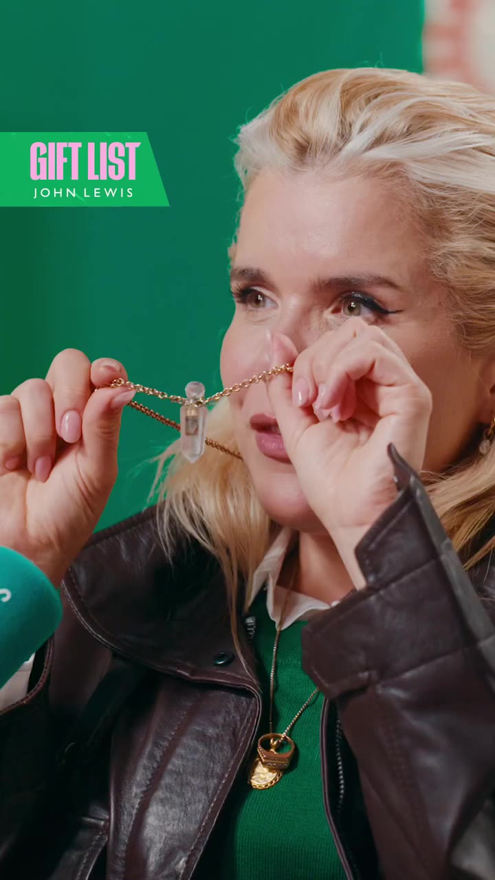Paloma’s boyfriend put what in her necklace? Watch now, link in bio.