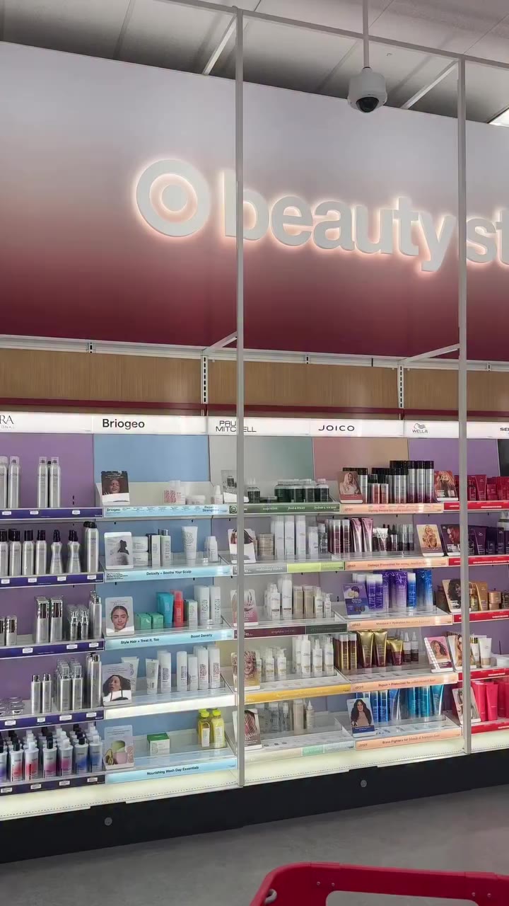 Target shoppers, you have to see the new Target Beauty Studio! I stopped in…