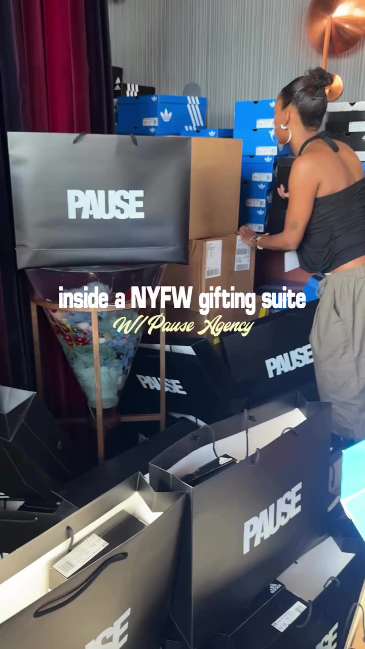 Inside of a NYFW gifting suite 🙂‍↕️ #fashion #fashionweek #nyfw #giftingsuite…