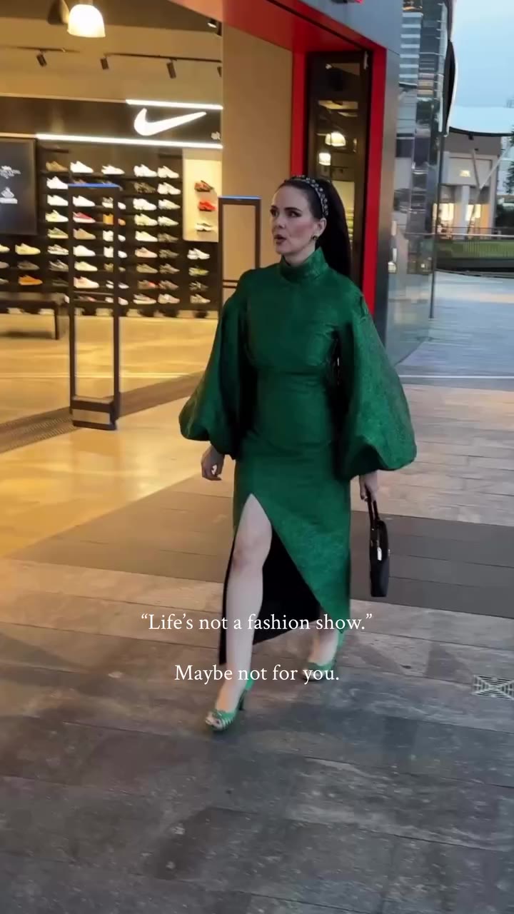 I said what I said. 💚 #FashionReel #PersonalStyle #WearTheOutfit…