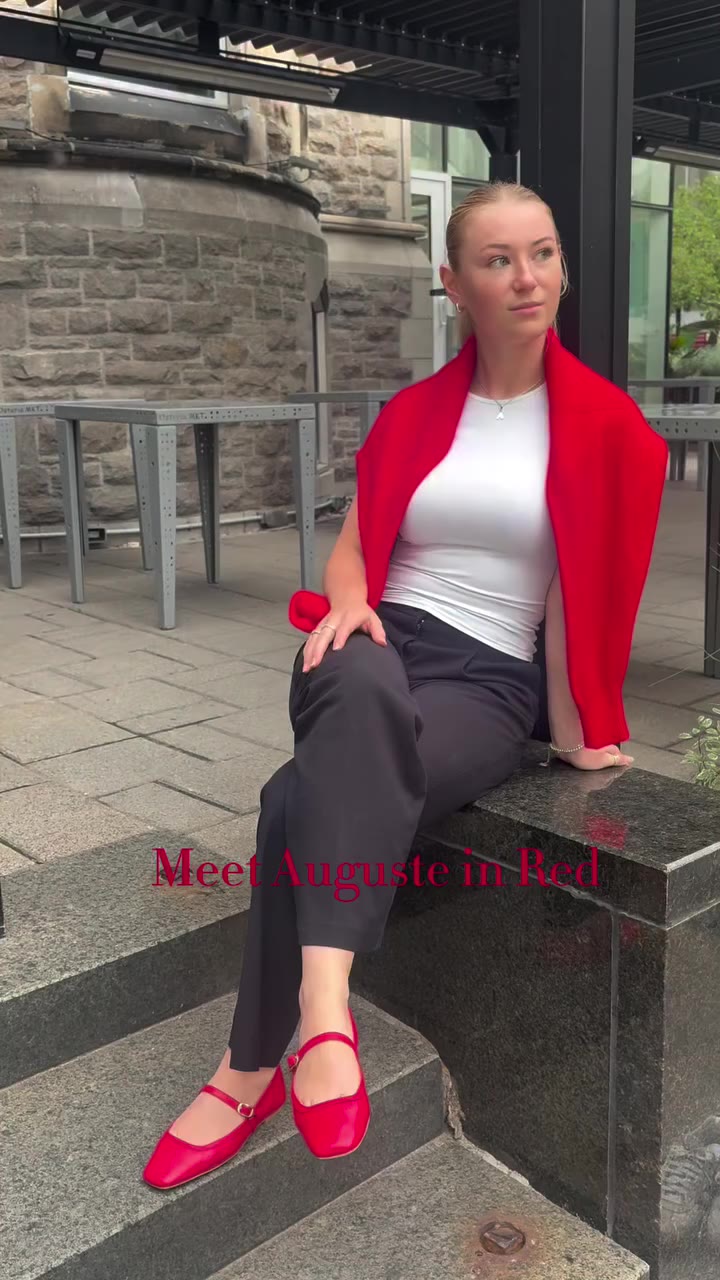 A little pop of color can make all the difference, and our Auguste in red is…