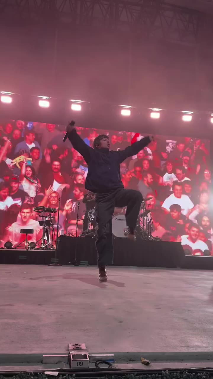@turnstileluvconnection, @clipse, and @julieband took over Forrest Hills…