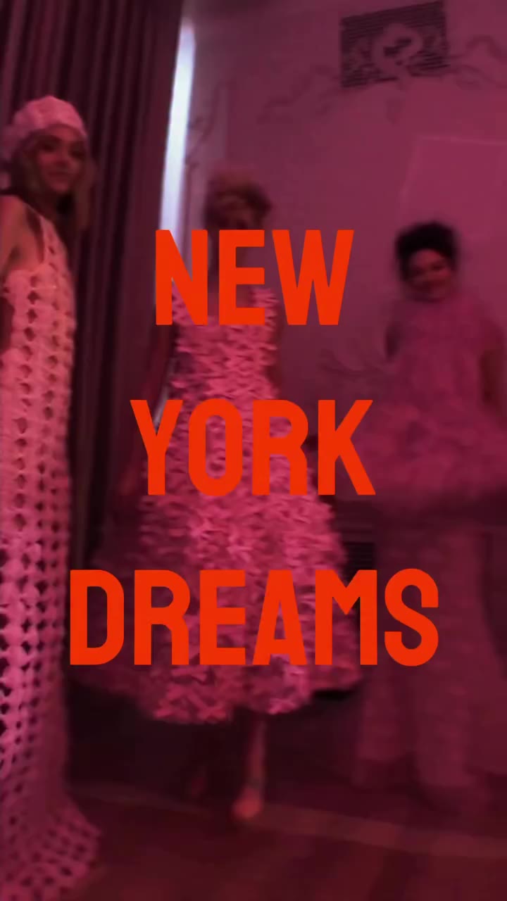 NEW YORK DREAMS !! #NYFW #LandmeéGIRLS