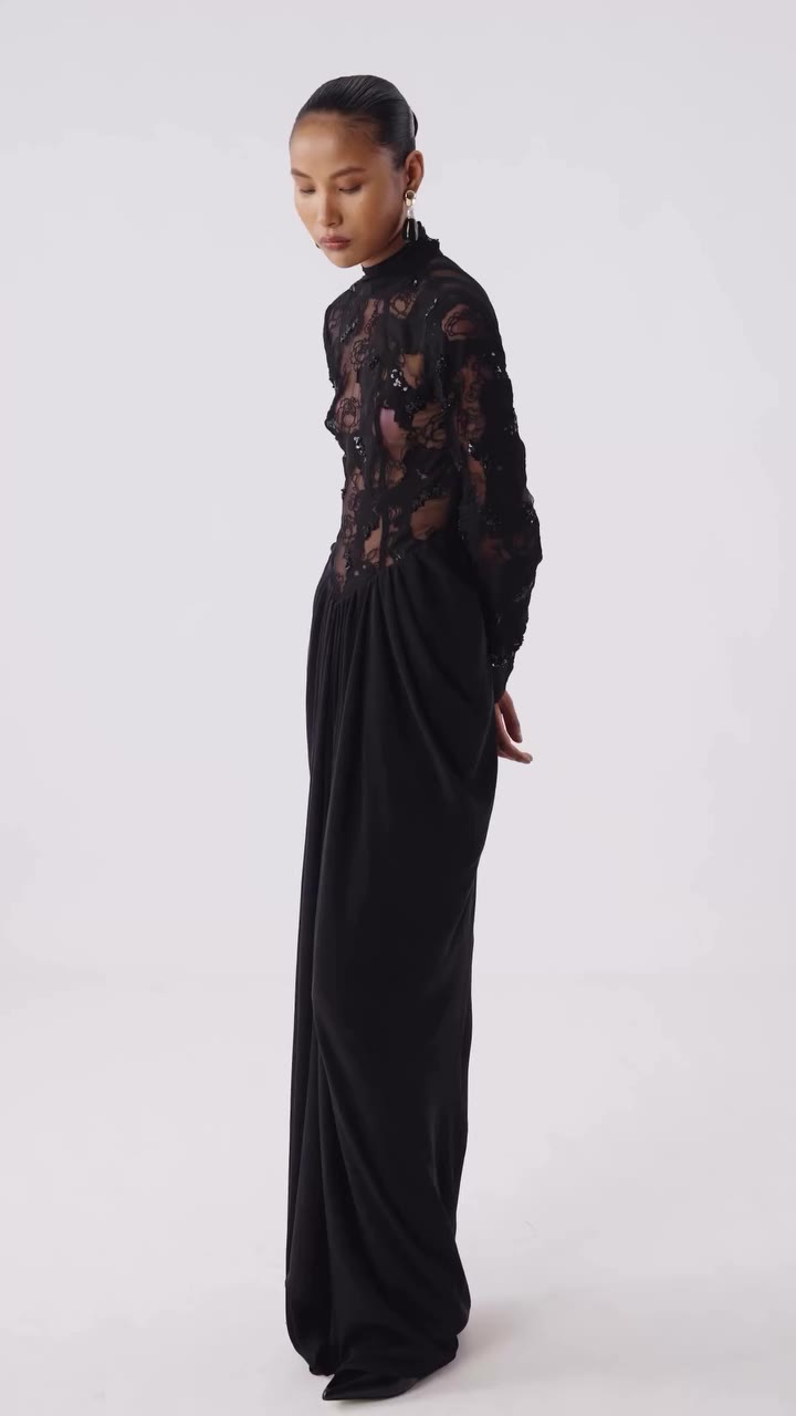 The Zoya Gown makes an entrance. Explore the collection on aroka.in