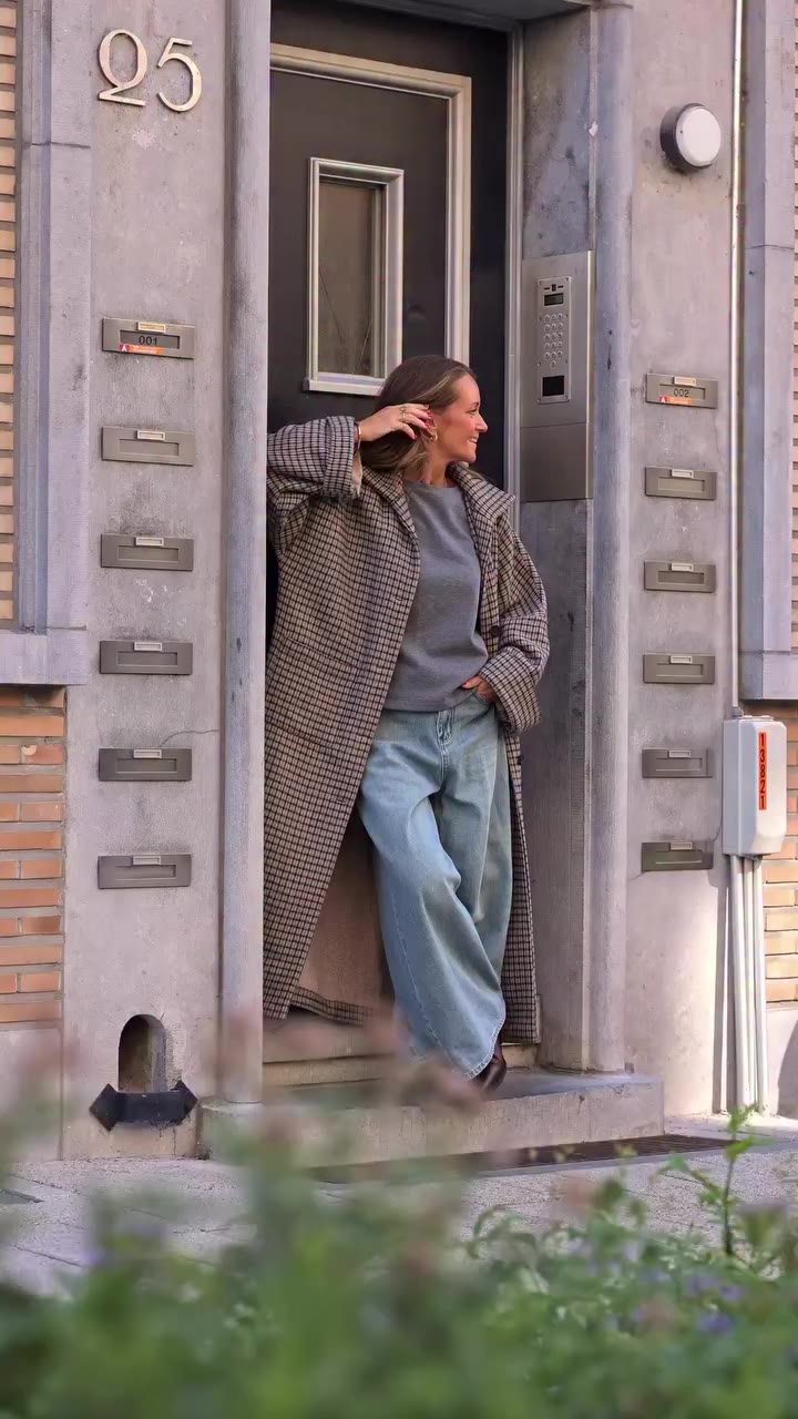 🍂🧥 when the coat ís the outfit Noor jacket long check 🛒 shop yours ⚠️…