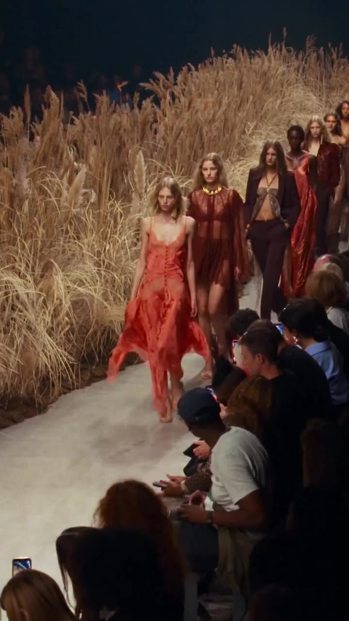 From the first light to the final passage, Etro Halo Spring Summer 2027 comes…