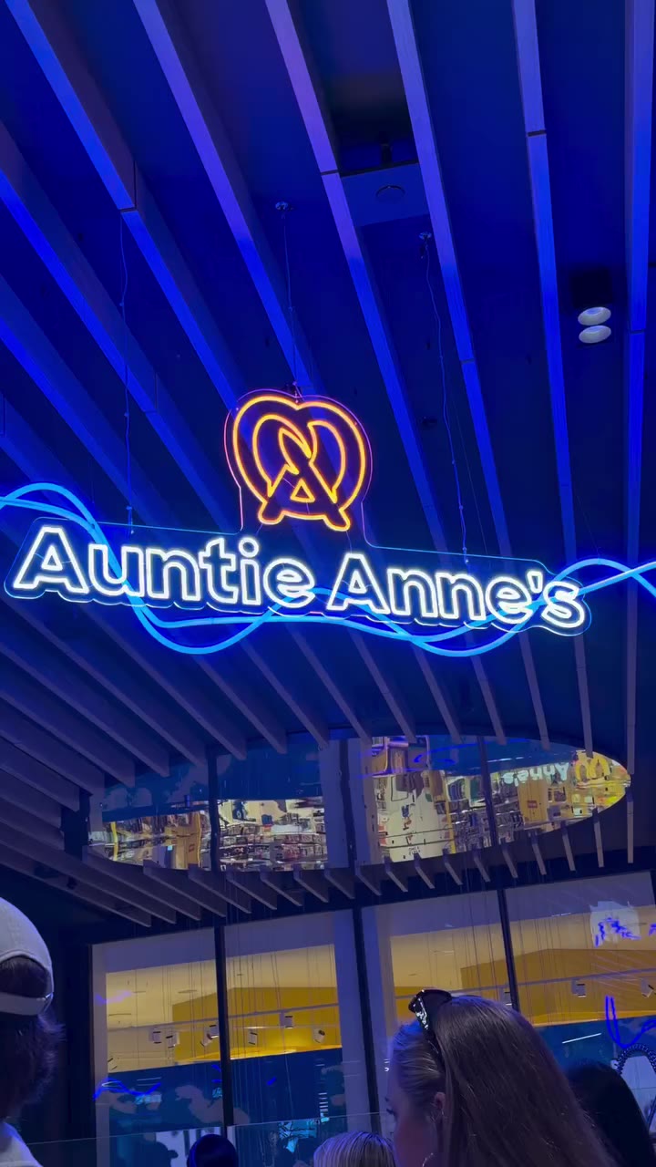 The wait is almost over! @auntieannesnz is opening at Westfield Newmarket this…