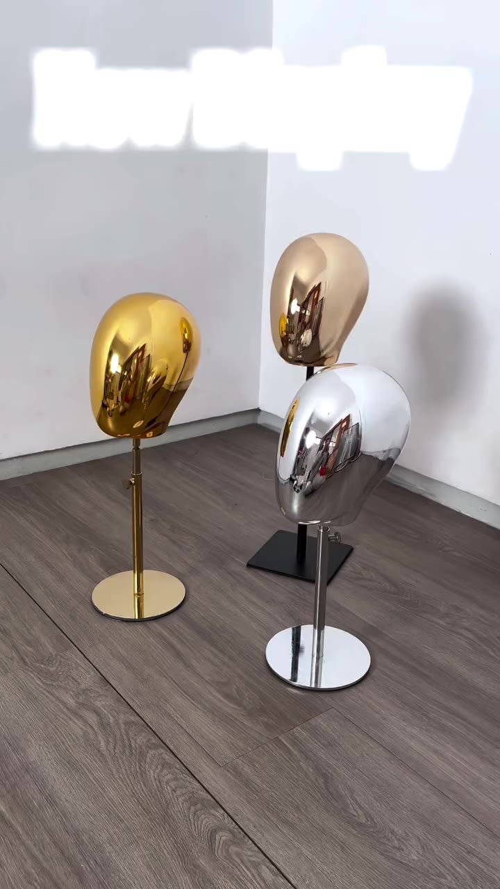 ✨ A glossy touch to elevate your display. Hadir dengan finishing glossy yang…