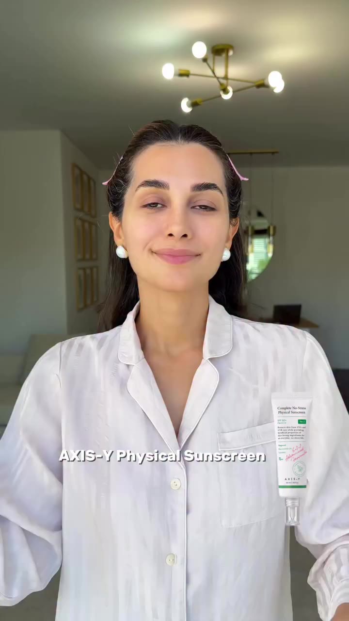 @axisy_mena The sunscreen I keep coming back to 🤍 این ضدآفتابی که همیشه…