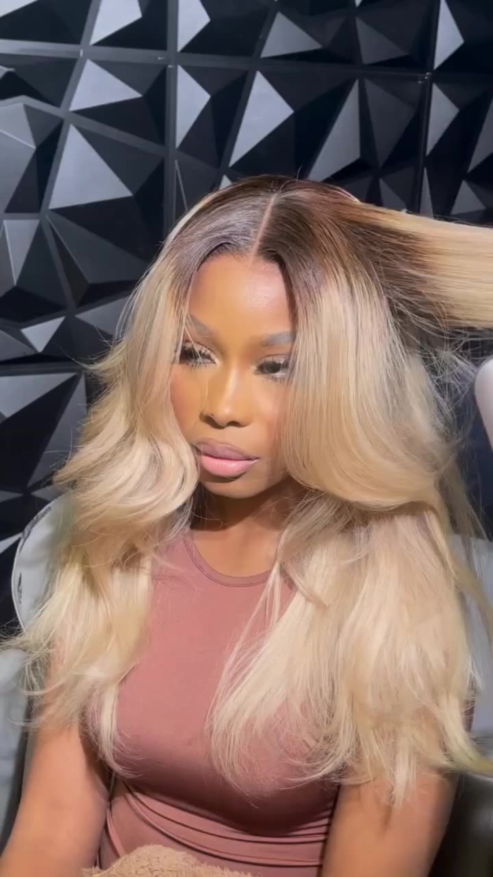 Feeling expensive in blonde. Hair:Hotstarhair.com Professional Toned Ombre Ash…