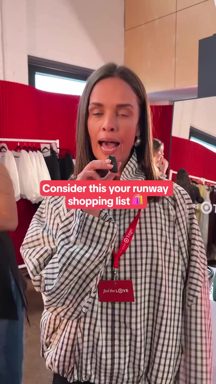 Straight from the runway 👀 Our Head of Design shares the looks she can't stop…