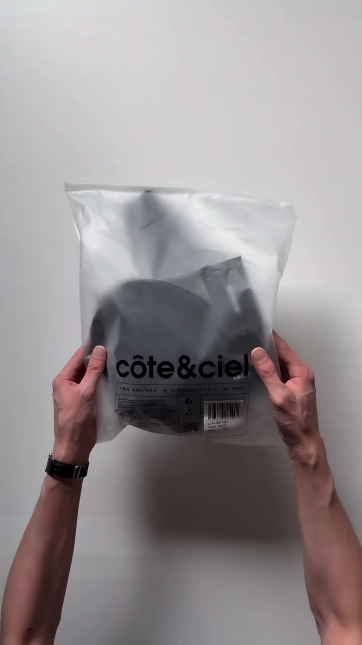 brand: @coteetciel model: LUKA Smooth Black…