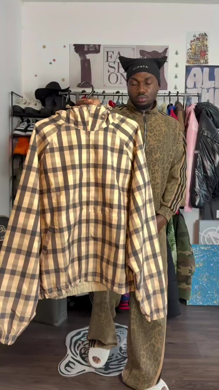 Jacket @boohoomanofficial ‼️❕❗️ #streetwear #menswear #fashion #fyp #outfitinspo