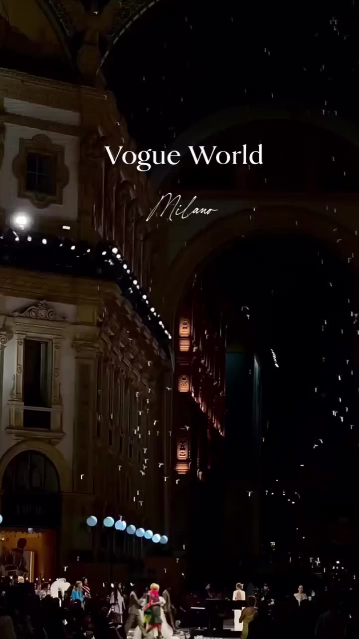 ✨ MILAN JUST HOSTED FASHION'S BIGGEST NIGHT OUT ✨ 🎀 Vogue World touched down…