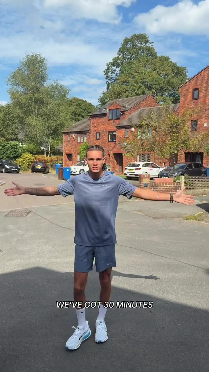 Come run a 5k with @runwrio testing out the new Vomero 18 🤩