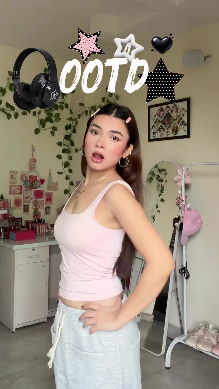 Ootd🖤 #fyp #fyp #instagram #aesthetic #trending ootd fitcheck