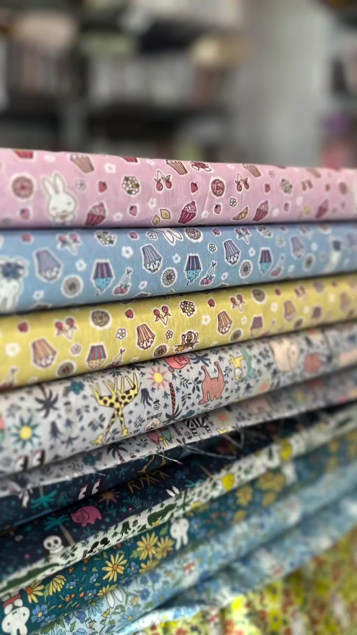 Bienvenue à ces si jolis tissus Liberty x The Miffy Picture Book Collection ❤️…