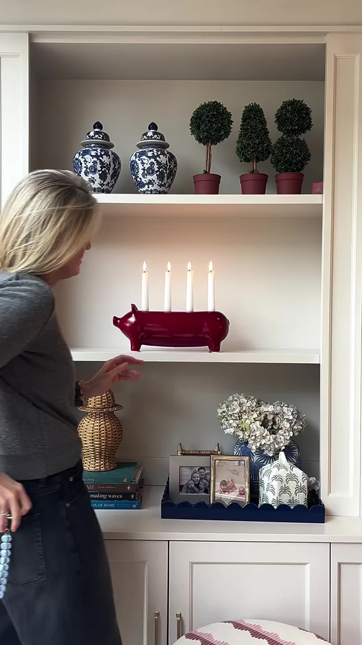 We love a POP of red at LNHedit.com Find what brings you joy today and don’t…