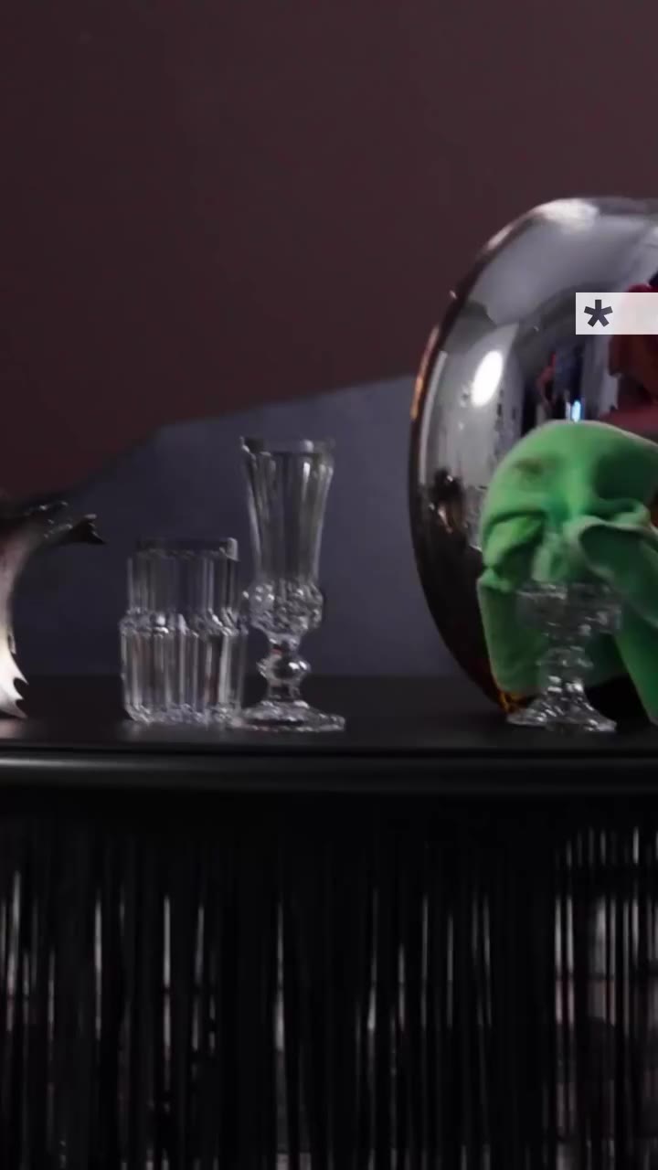 Step behind the scenes of the interiors shoot for the October 2026 issue…
