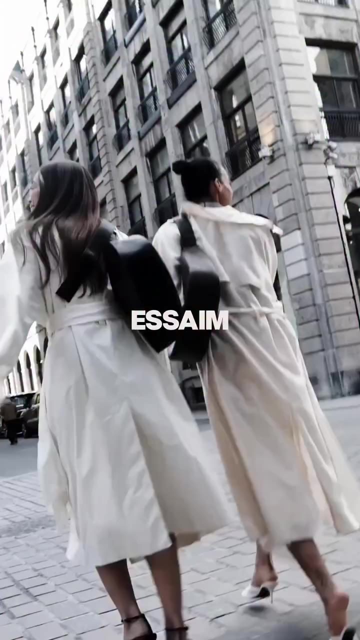 WE’RE LIVE !!! www.essaim.com